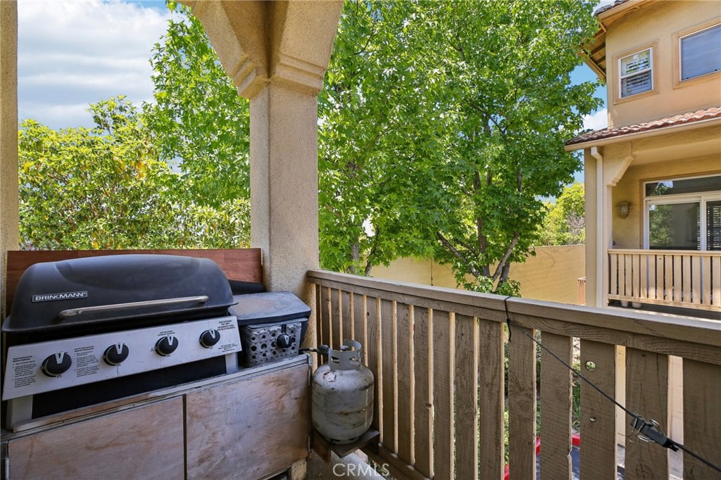 489 W Summerfield Circle