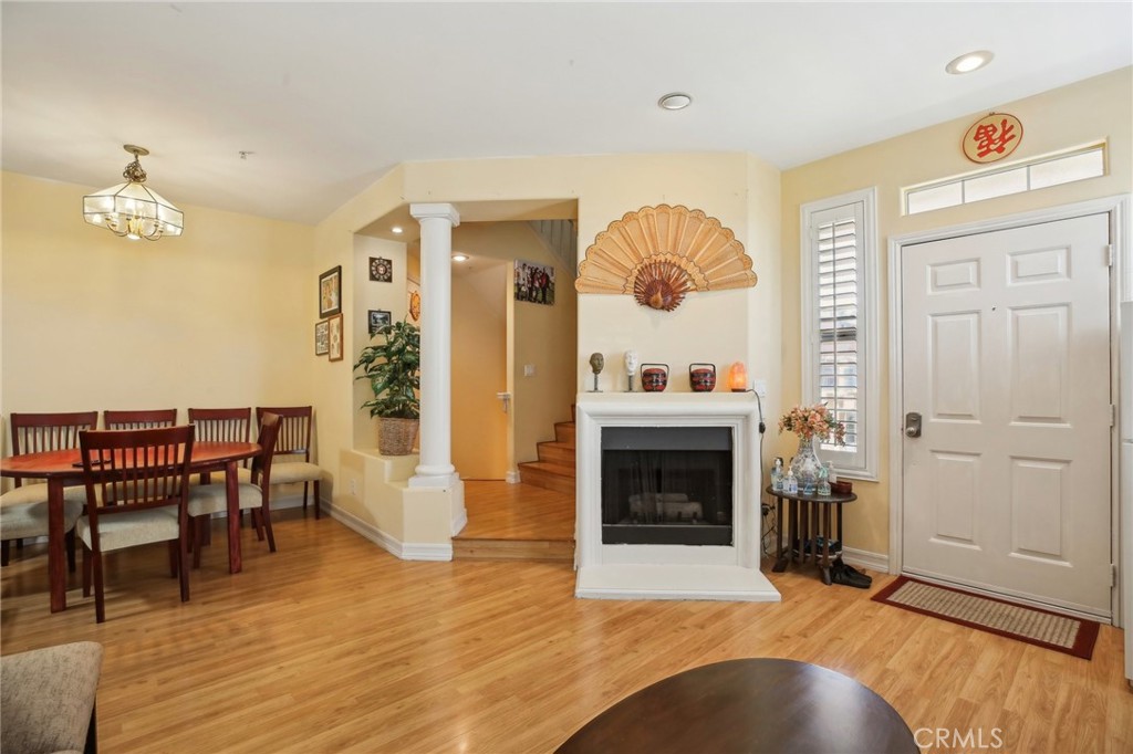 489 W Summerfield Circle