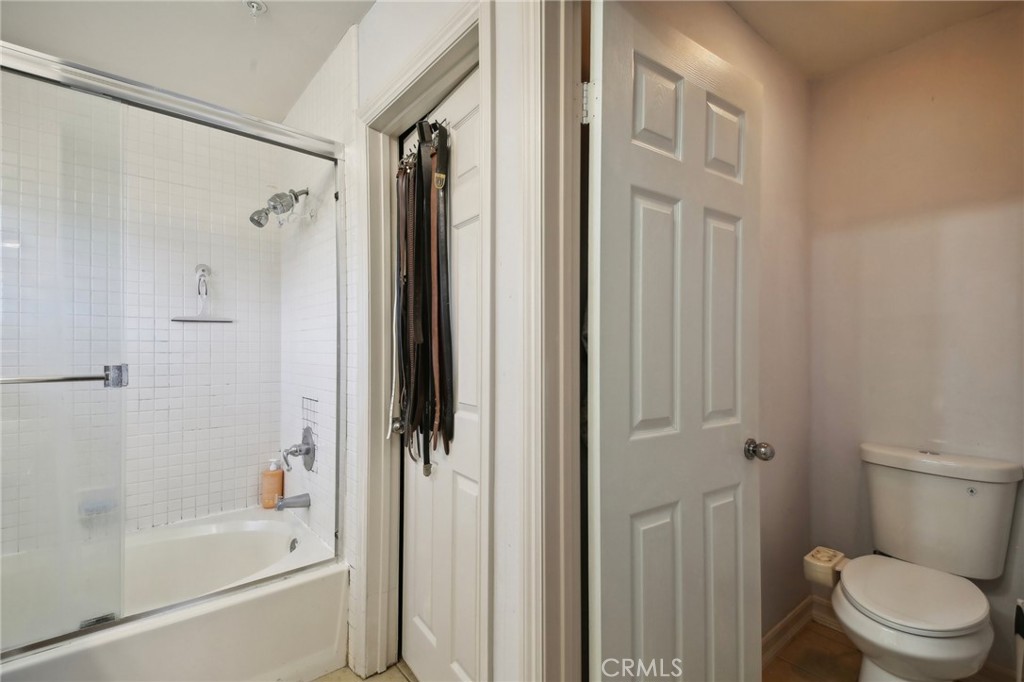 489 W Summerfield Circle