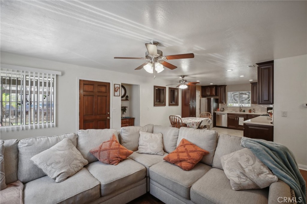 1609 Sierra Vista Avenue