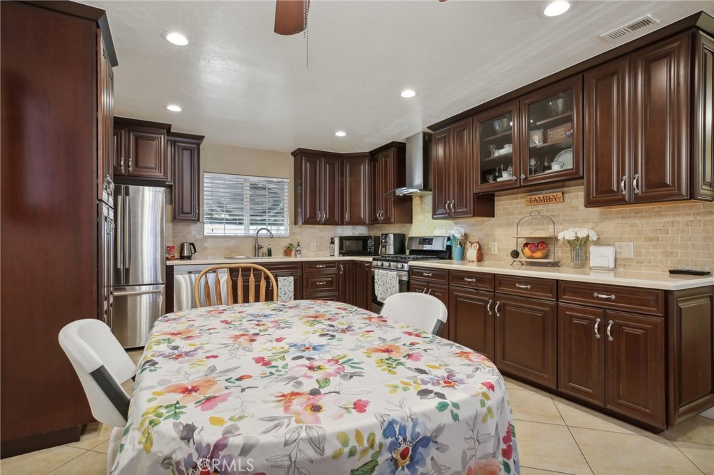 1609 Sierra Vista Avenue