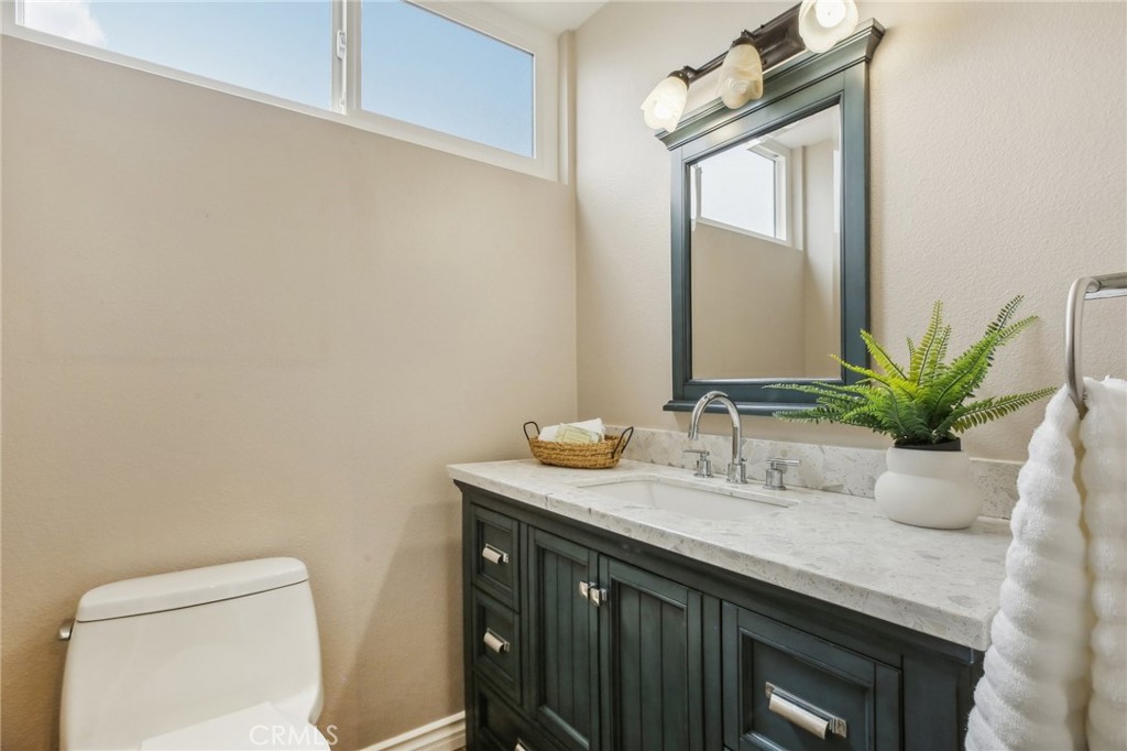 1824 Port Ashley Place