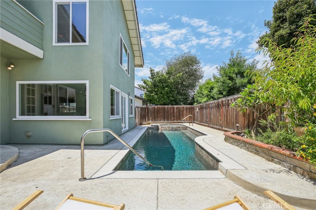 1824 Port Ashley Place