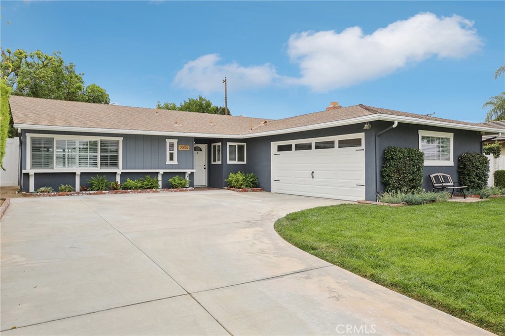 2300 E Coolidge Avenue