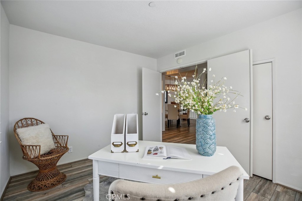 19130 Beachcrest Lane E