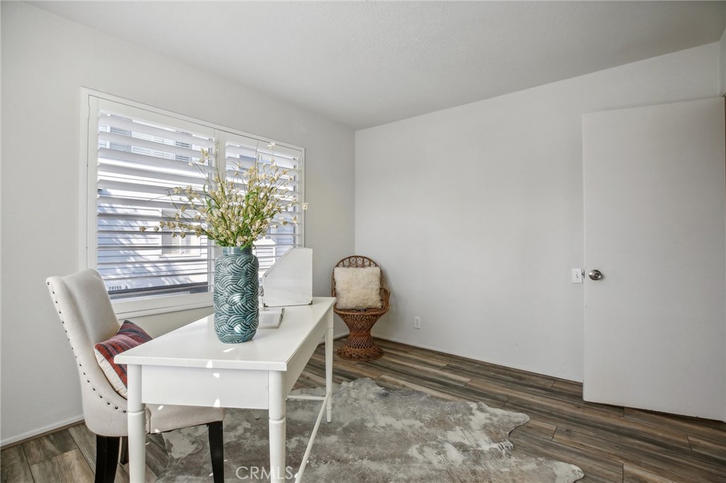 19130 Beachcrest Lane E