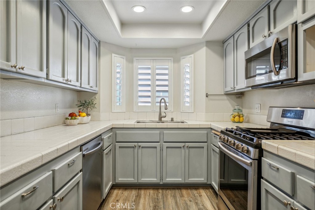 19130 Beachcrest Lane E