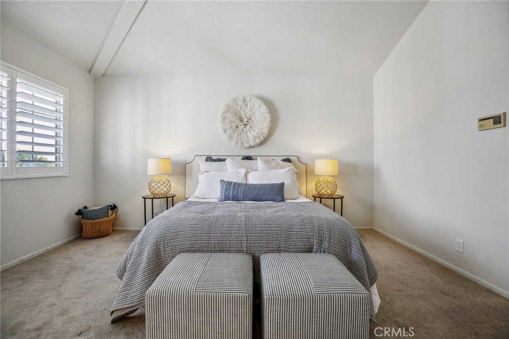 19130 Beachcrest Lane E