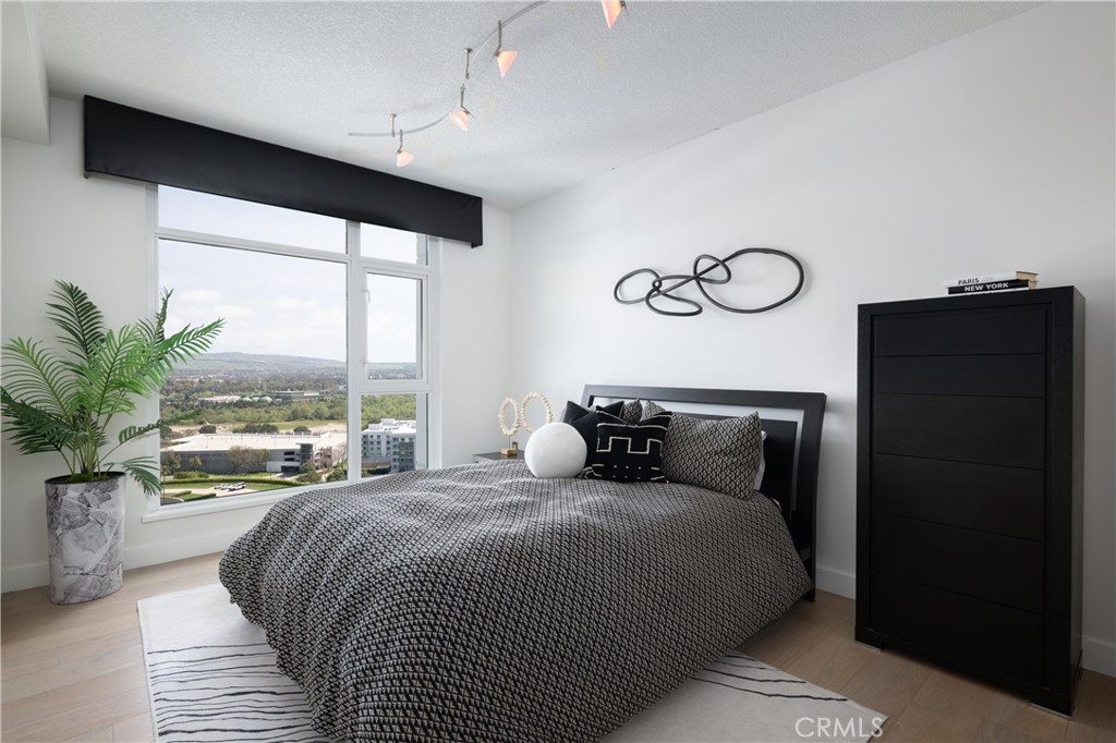 3141 Michelson Drive 1701