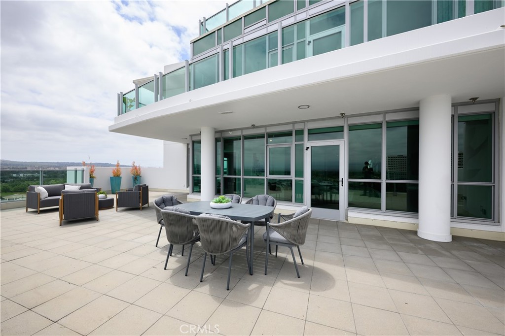 3141 Michelson Drive 1701