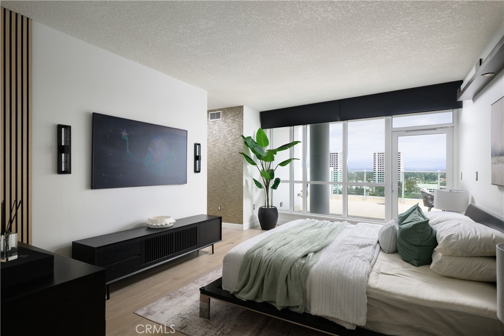 3141 Michelson Drive 1701