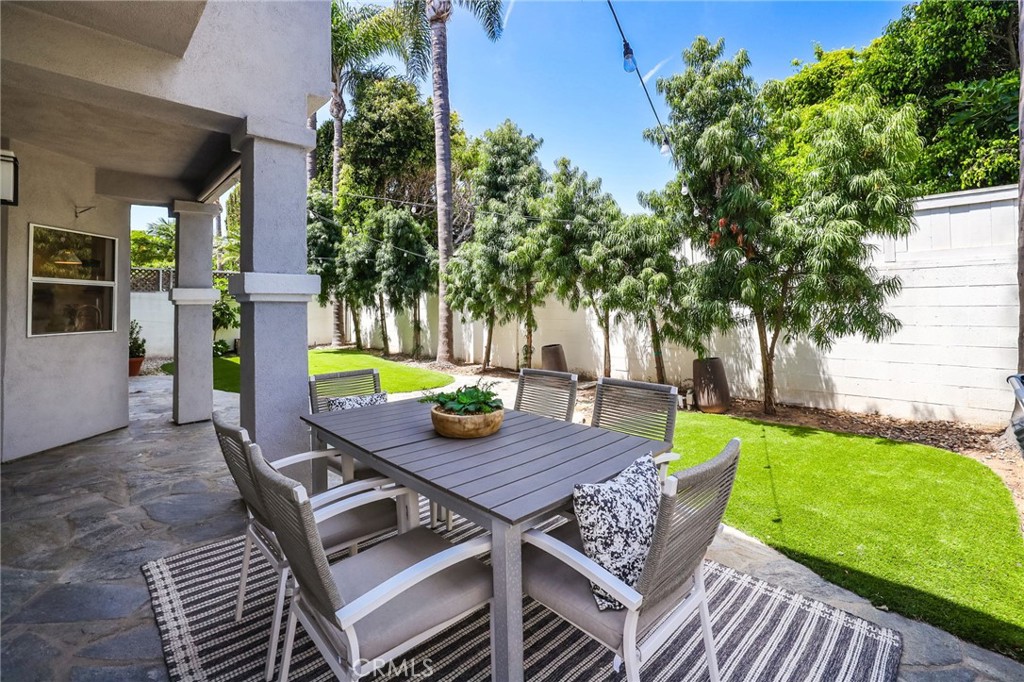 1602 Sea Horse Circle