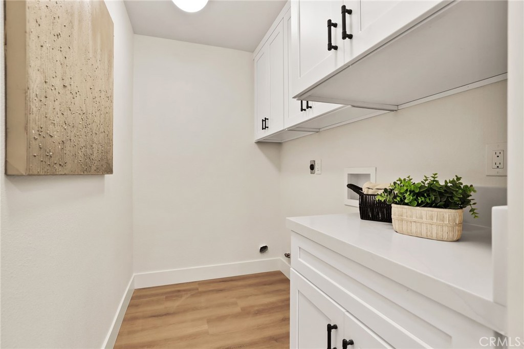 1602 Sea Horse Circle