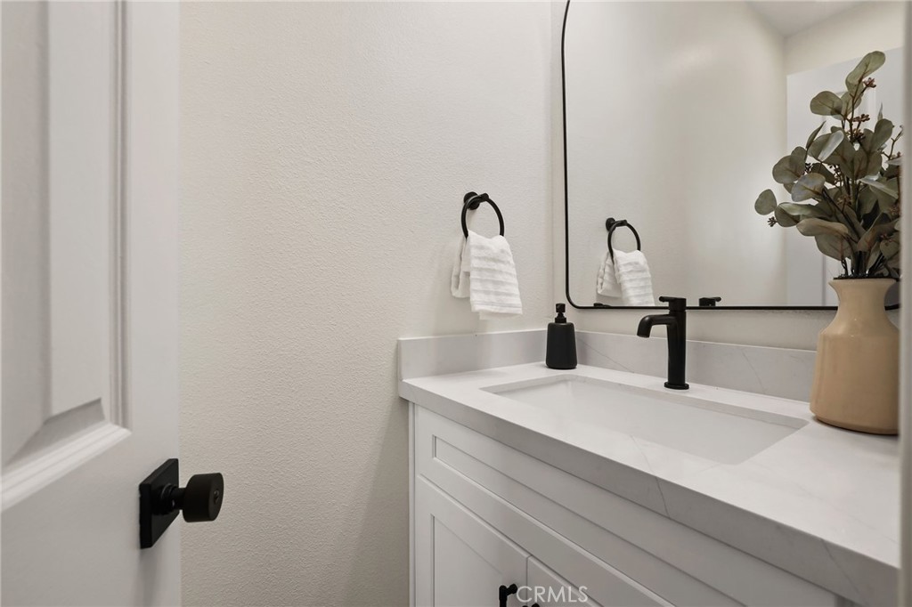 1602 Sea Horse Circle