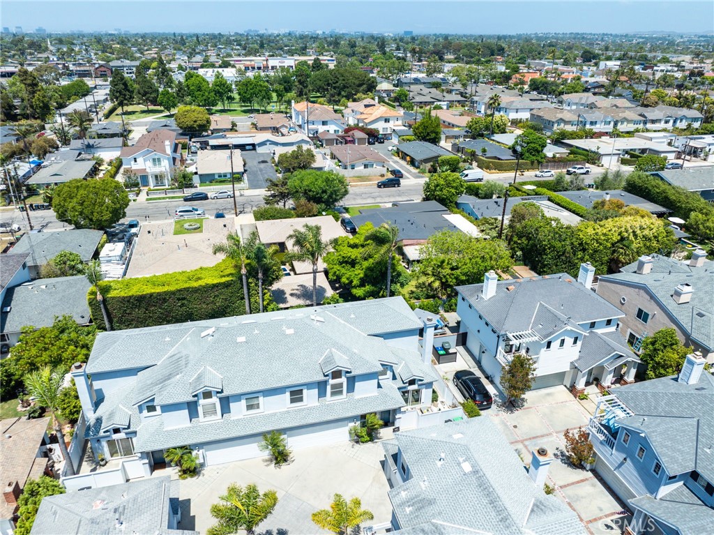 1602 Sea Horse Circle