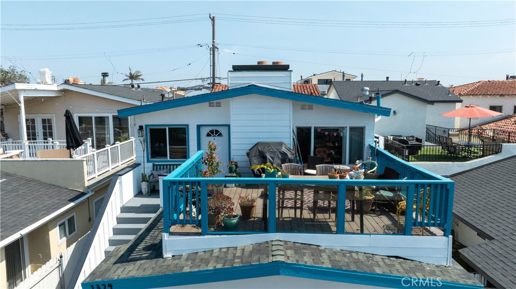 1324 W Balboa Boulevard