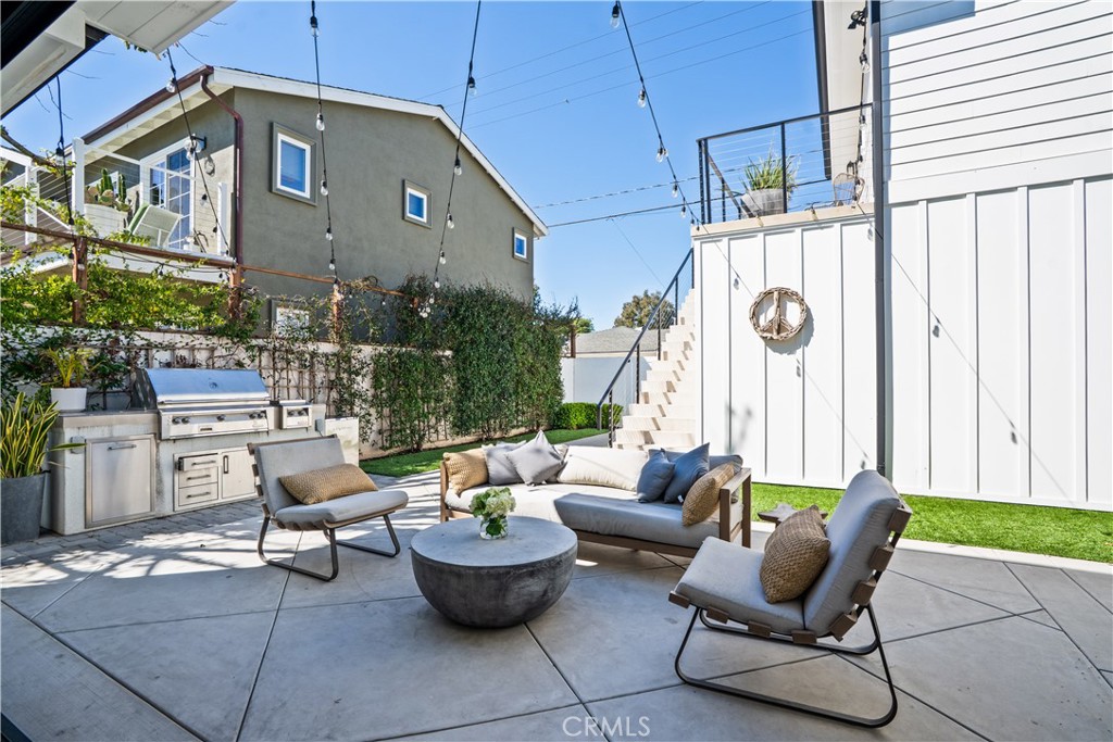 515 Tustin Ave