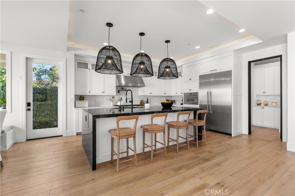 515 Tustin Ave