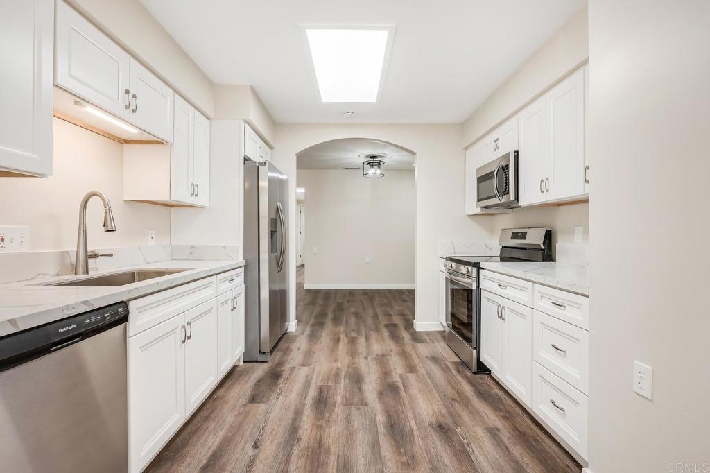 322 Avenida Carmel D