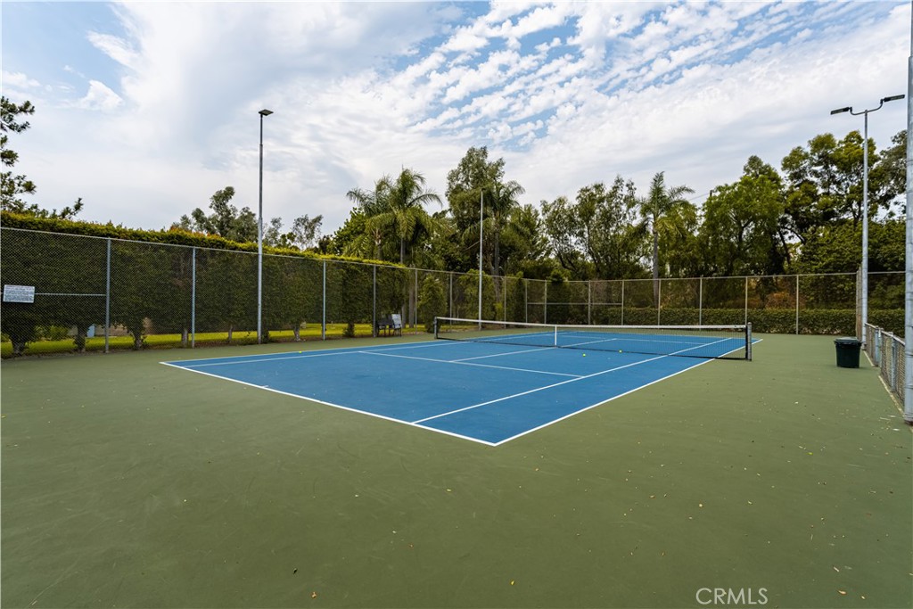 5406 E Westridge Road