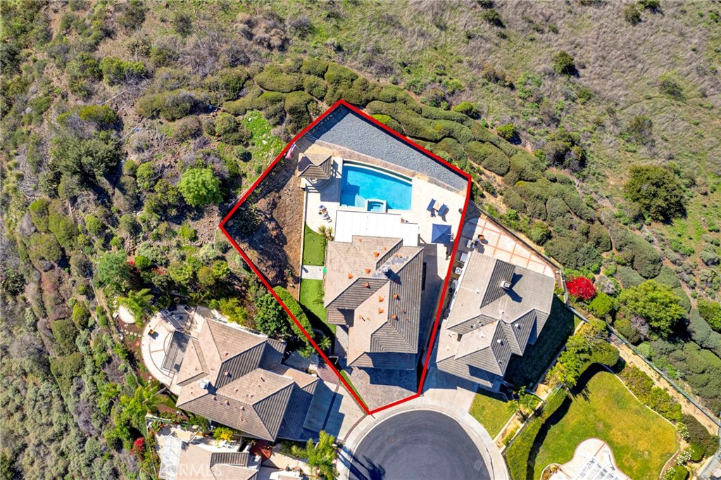 6222 E Inverness Place