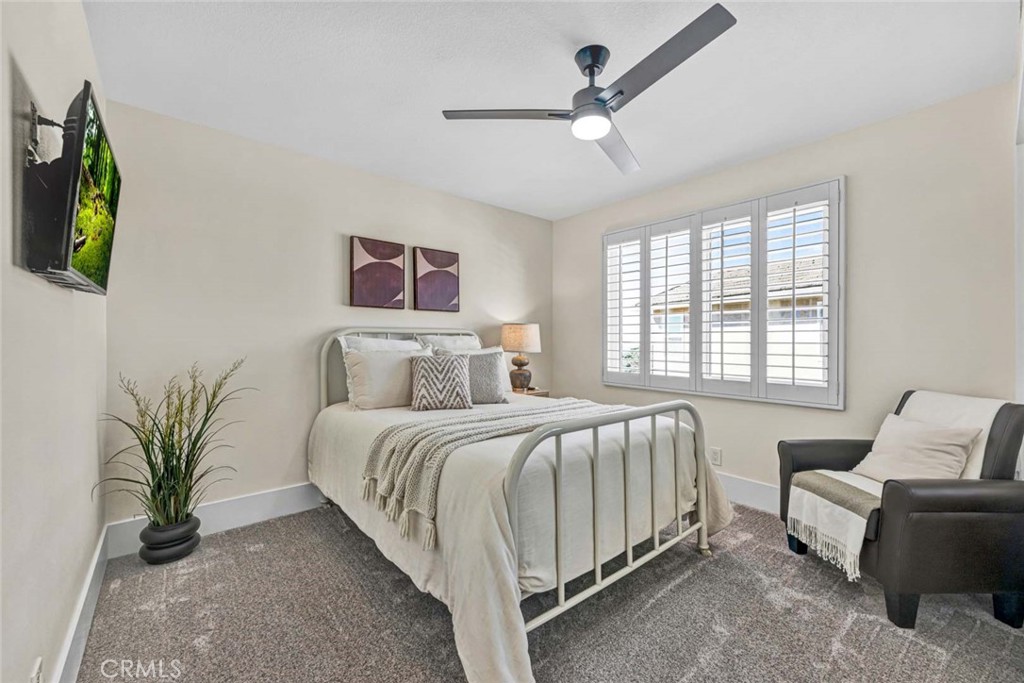 6222 E Inverness Place