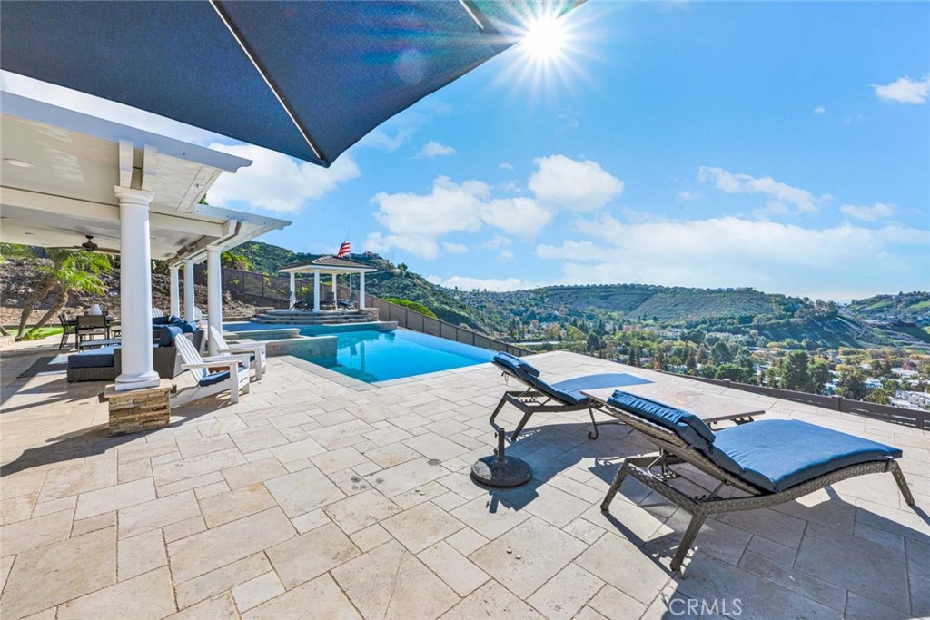 6222 E Inverness Place