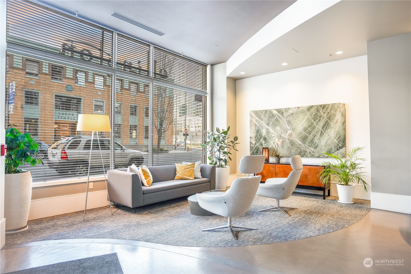 2801 1st Ave Unit: 1013