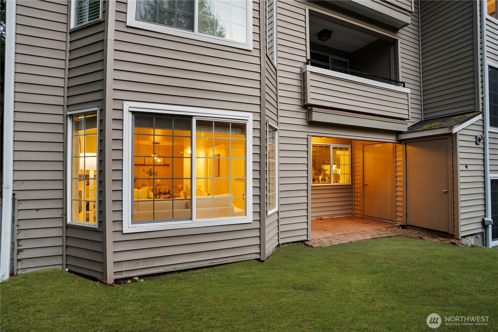 10016 NE 120th Lane Unit: F103