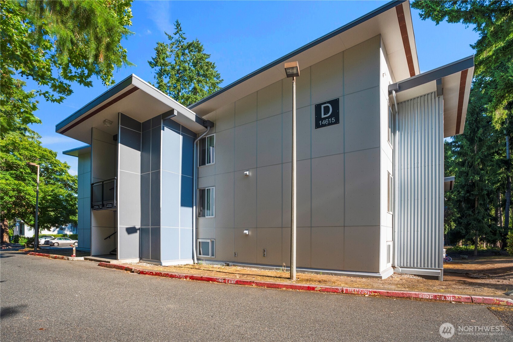 14635 NE 32nd Street Unit: D108