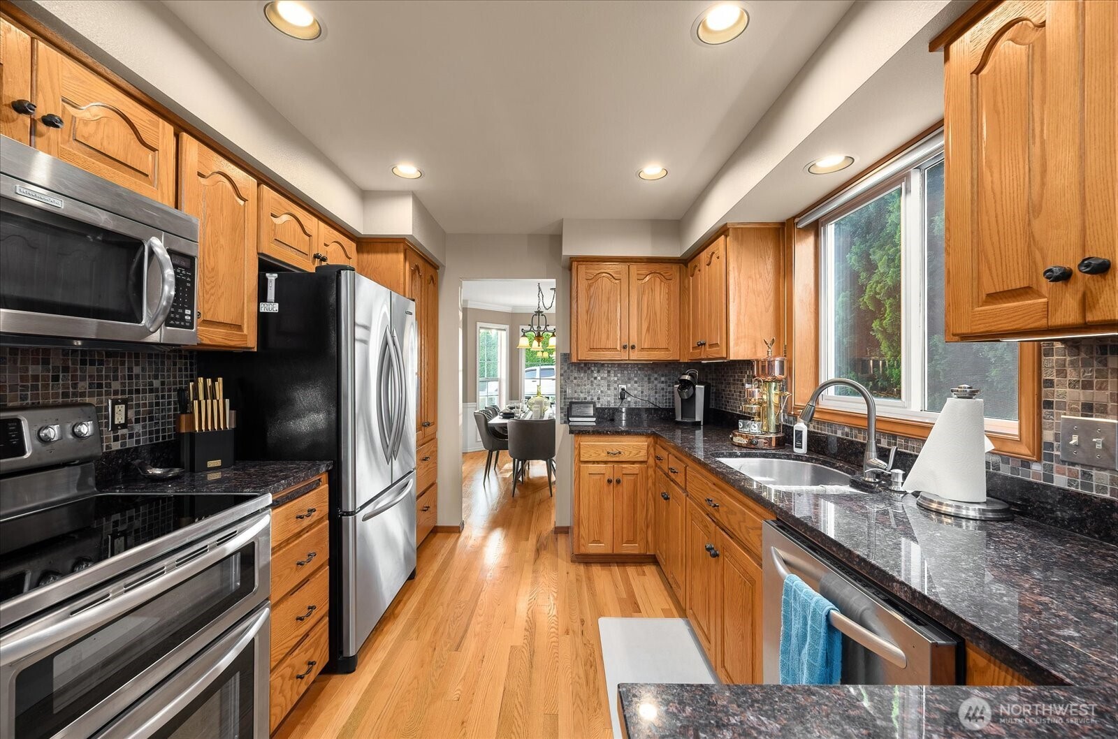 12011 N Lakeshore Drive