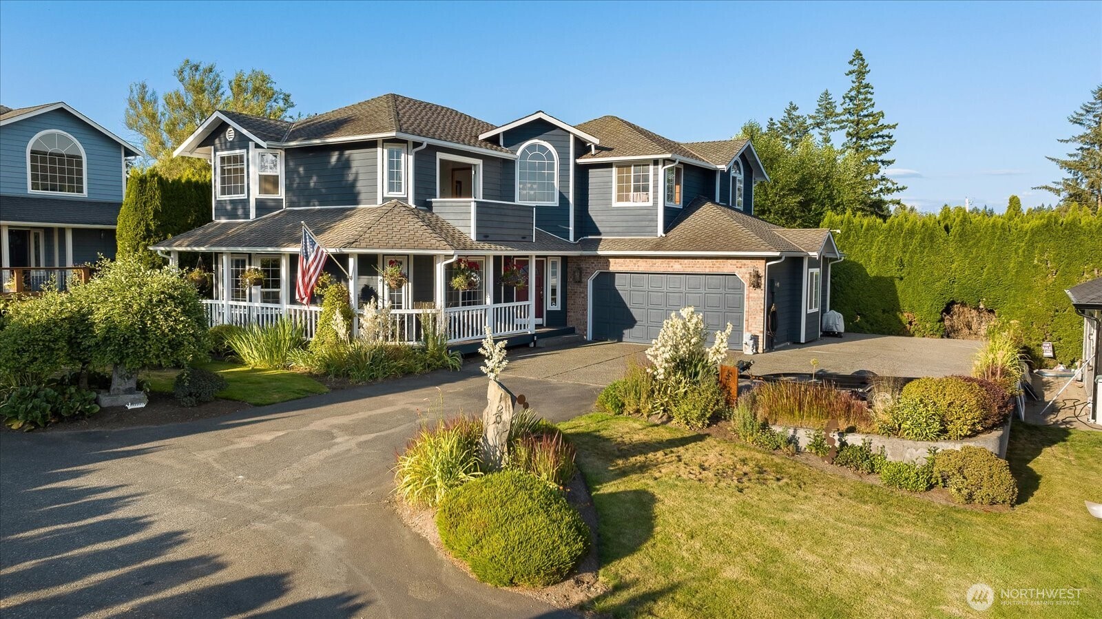 12011 N Lakeshore Drive