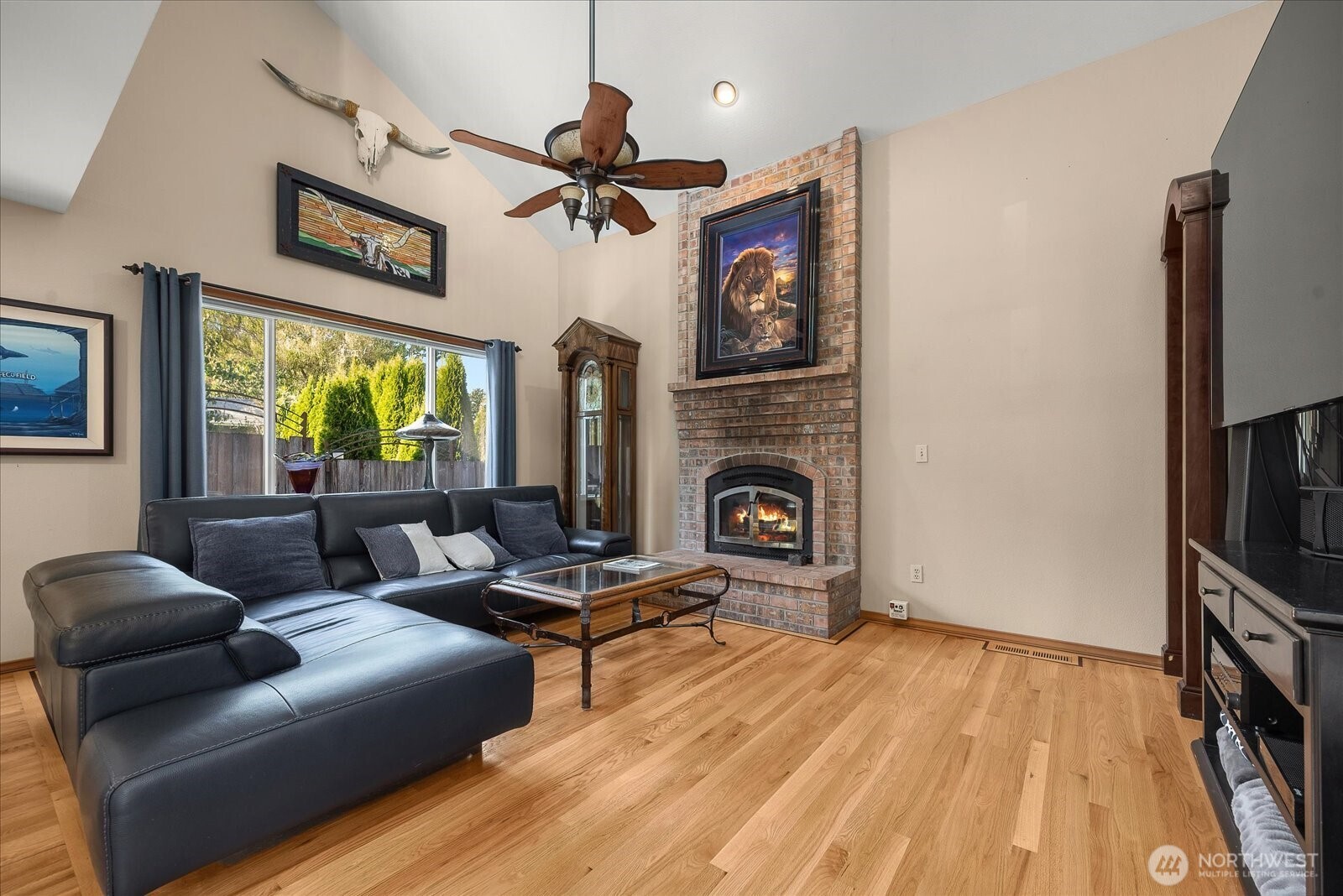 12011 N Lakeshore Drive