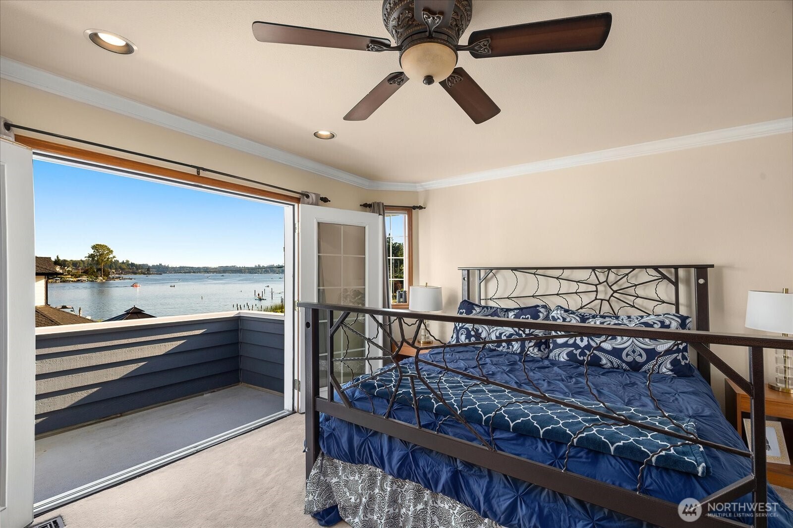 12011 N Lakeshore Drive