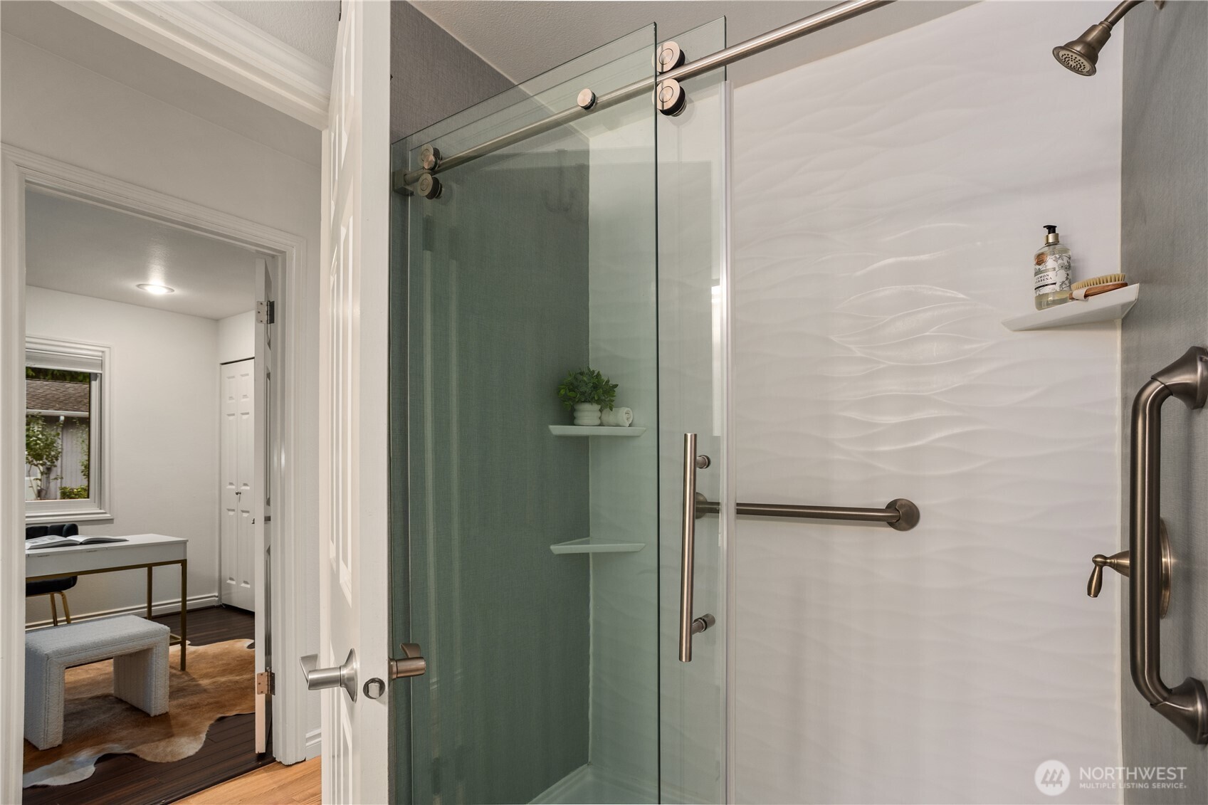 20932 NE 44th Street