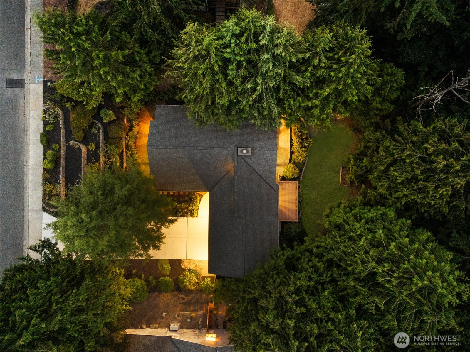 20932 NE 44th Street