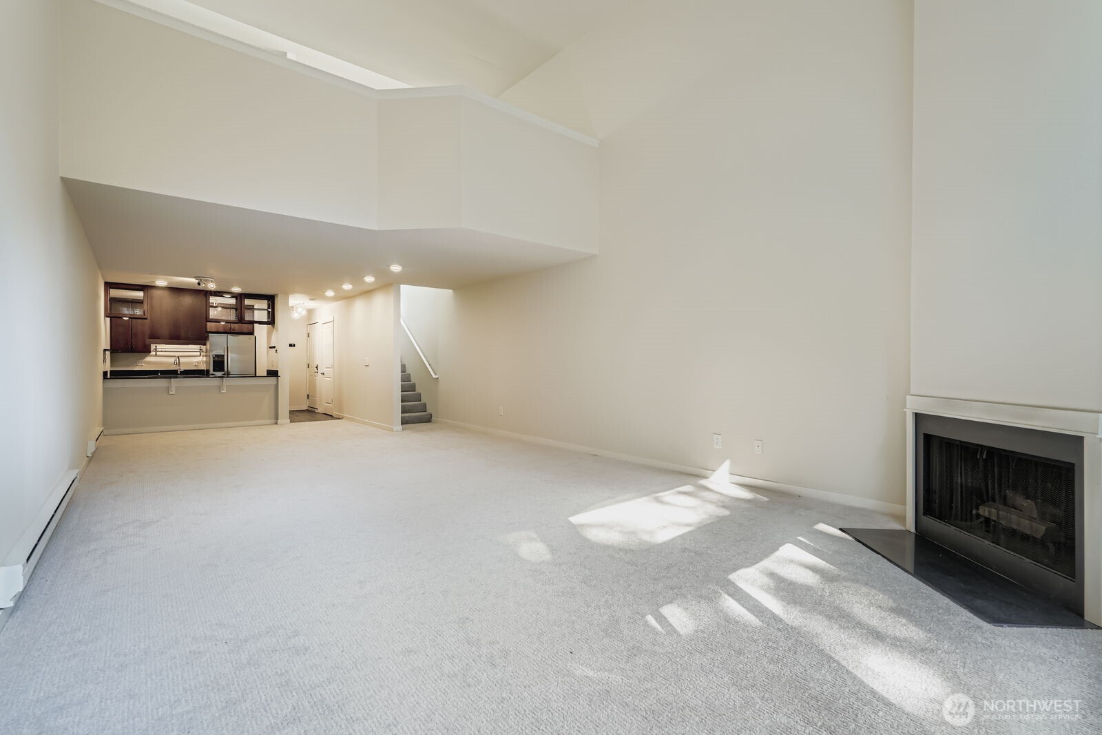 7307 Sand Pont Way NE Unit: 613