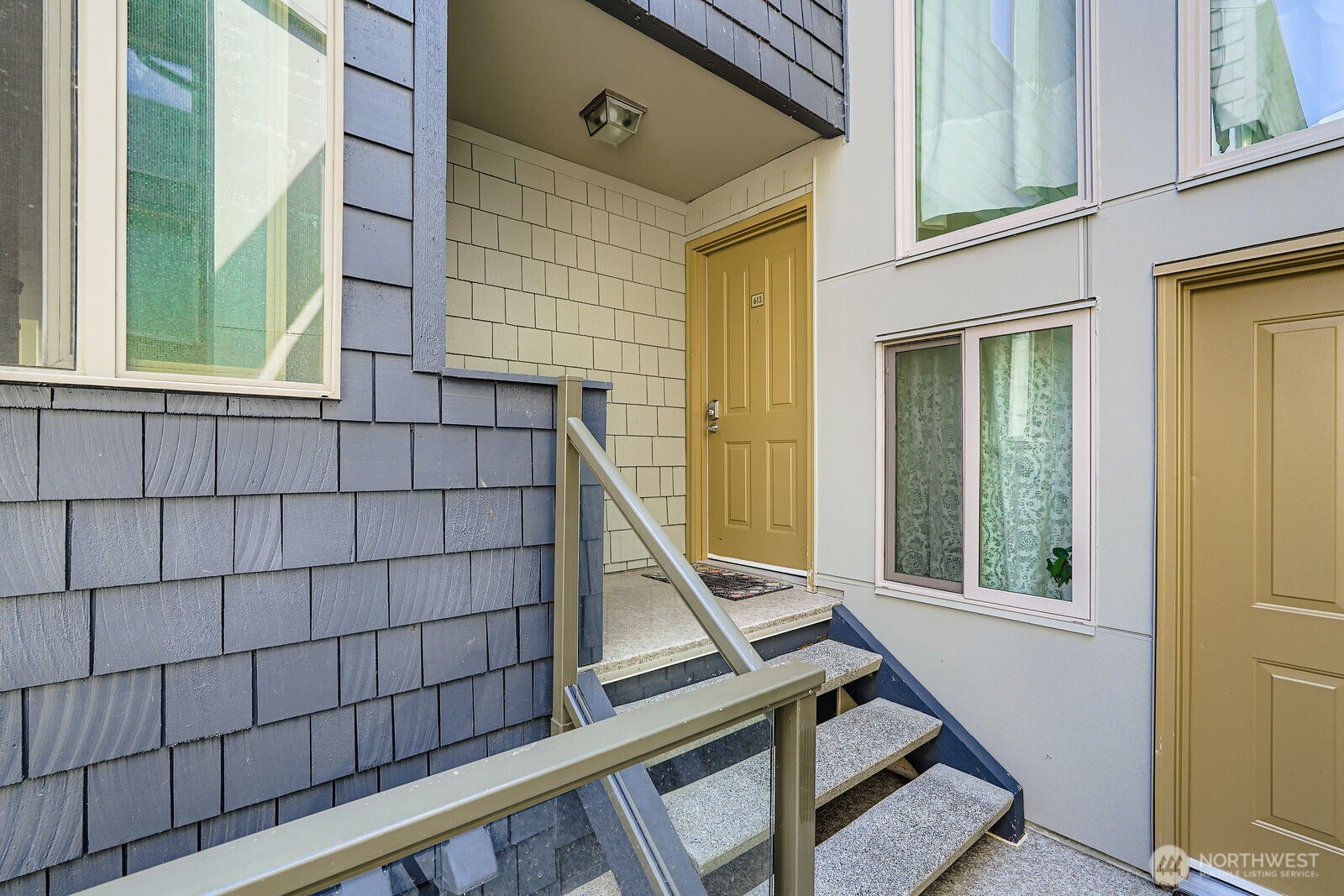 7307 Sand Pont Way NE Unit: 613