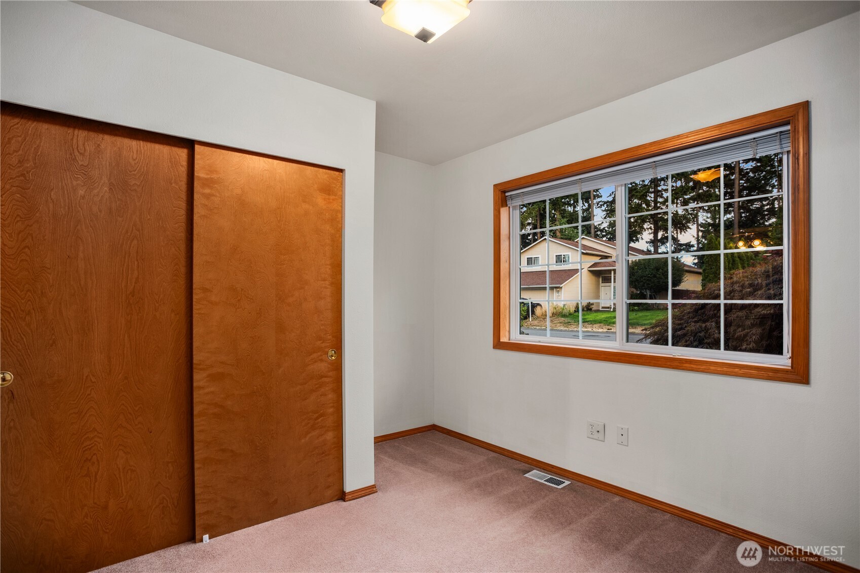 1915 135th Street Ct E