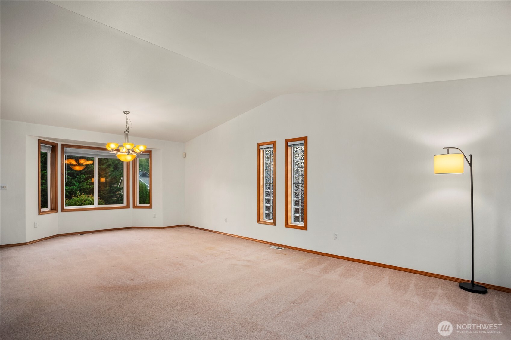 1915 135th Street Ct E