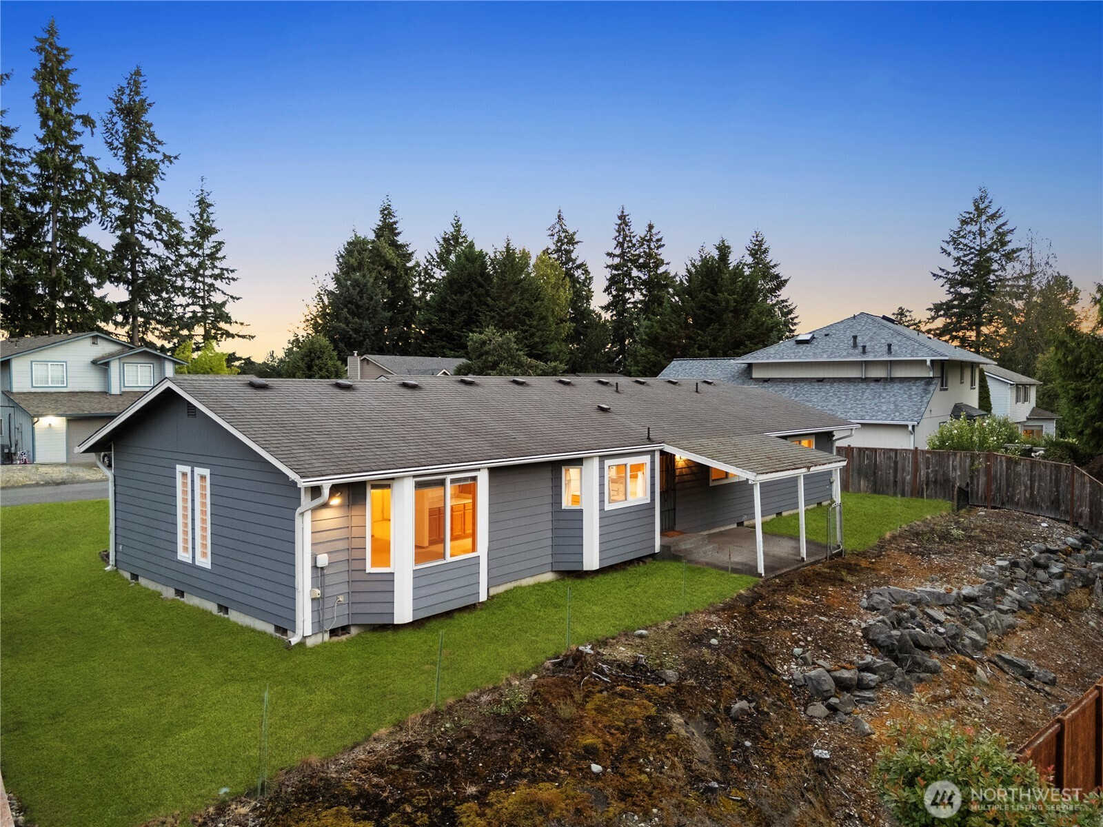 1915 135th Street Ct E