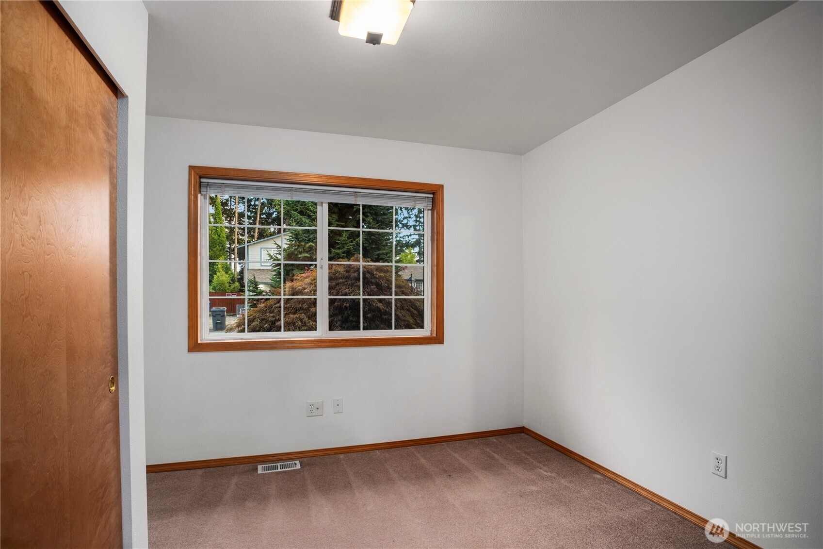 1915 135th Street Ct E