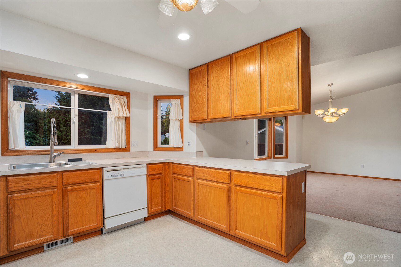 1915 135th Street Ct E