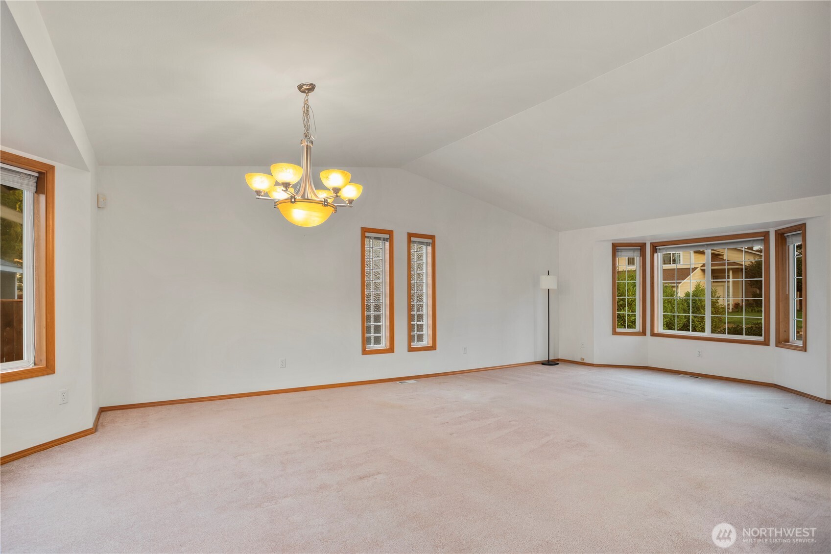 1915 135th Street Ct E