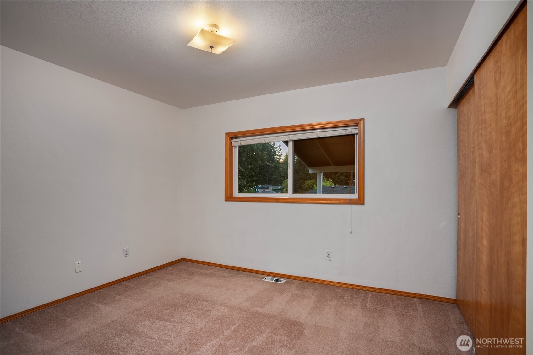 1915 135th Street Ct E