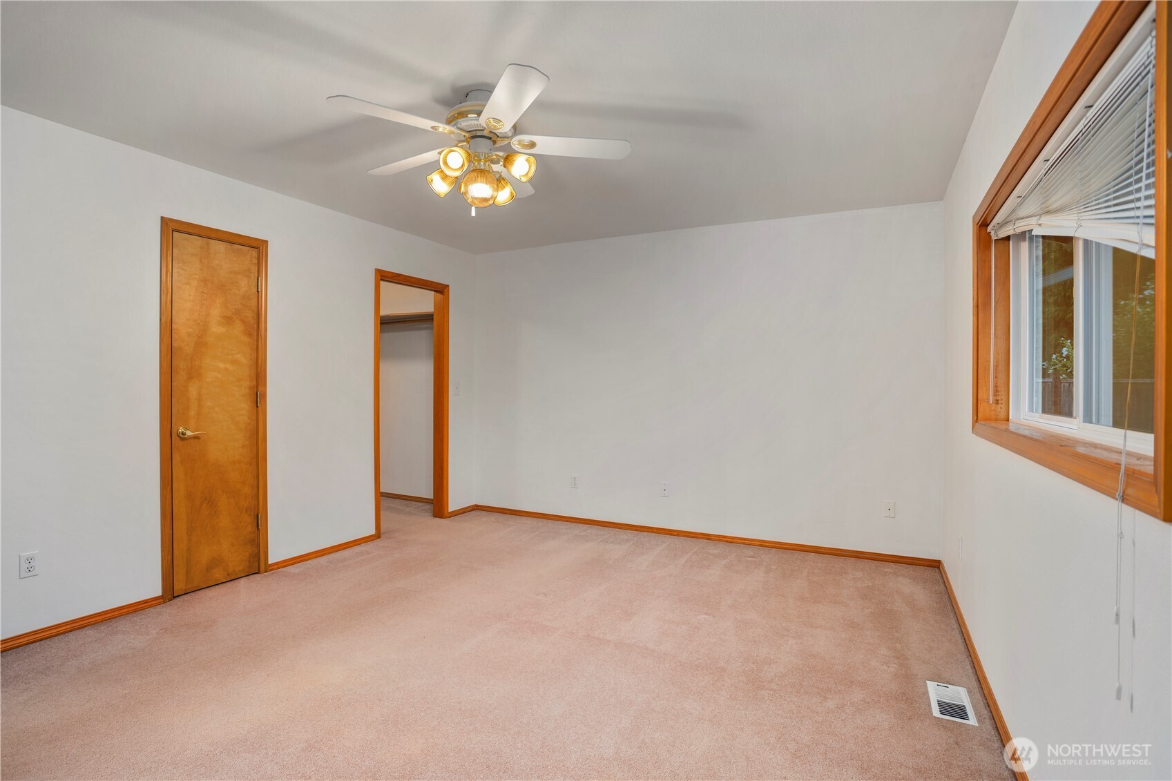 1915 135th Street Ct E