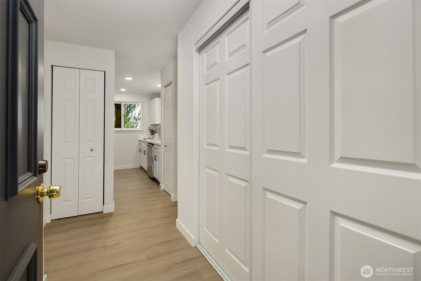 14415 NE 30th Place Unit: 22A