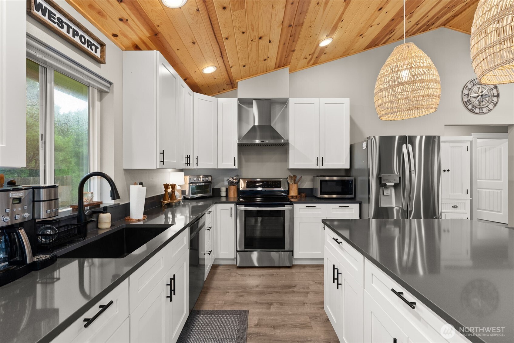 1503 Dune Crest Loop