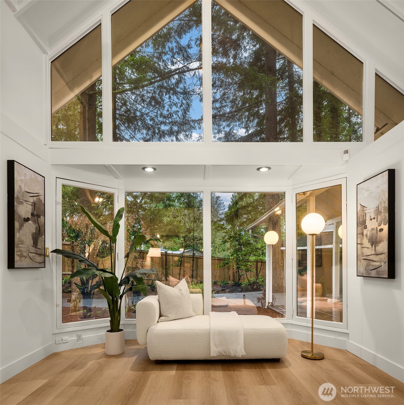 17050 37th Avenue NE