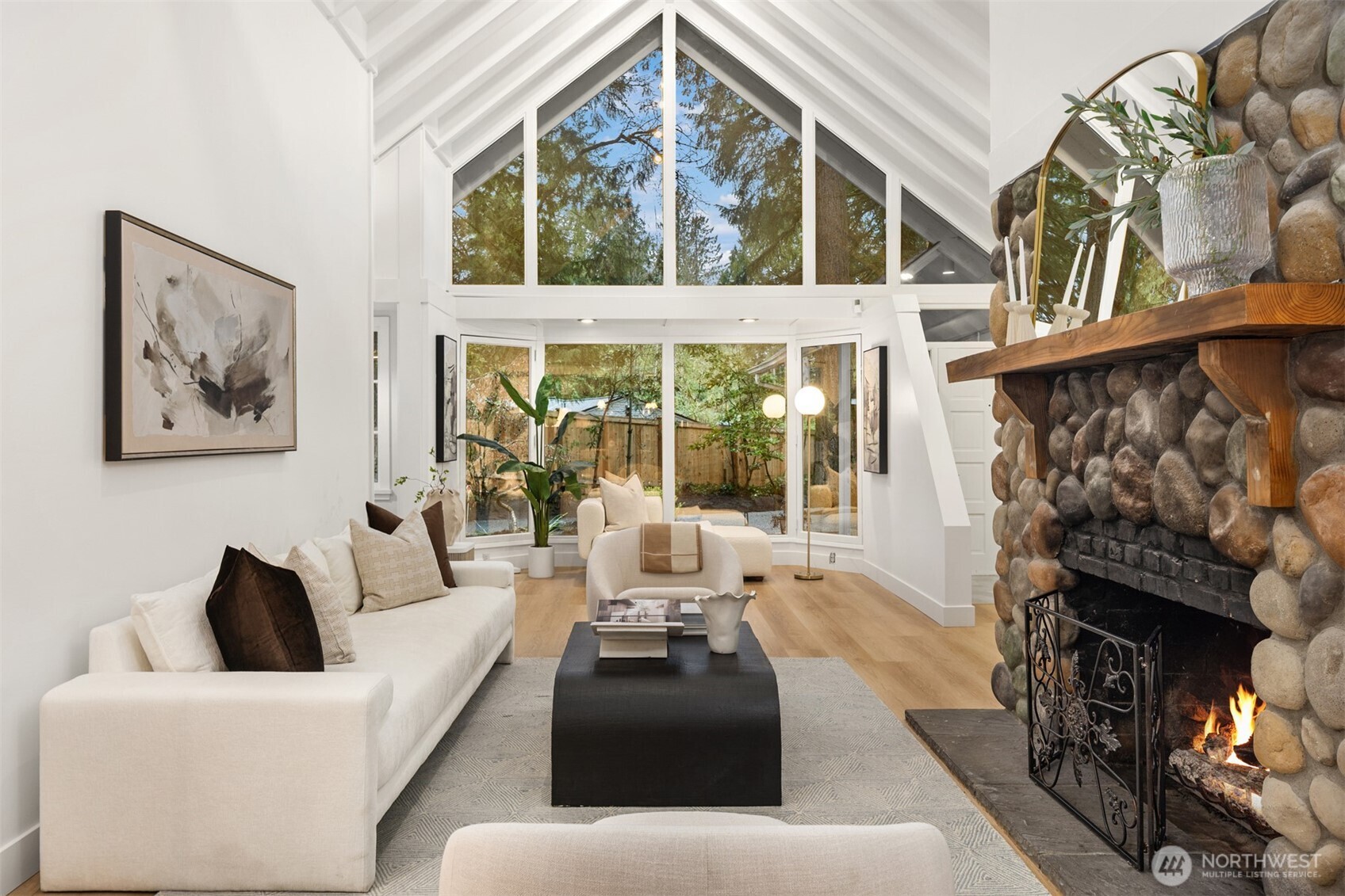 17050 37th Avenue NE